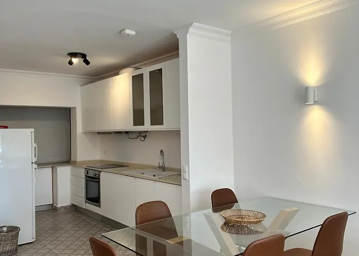 아파트 Vale De Lobo - Stylish And Golf Retreat 알만실